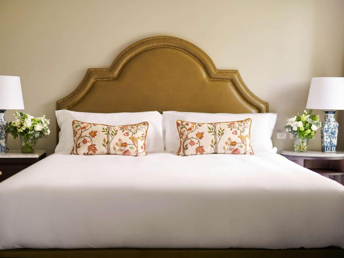 Carton House A Fairmont Managed Hotel Maynooth Extérieur photo A bed