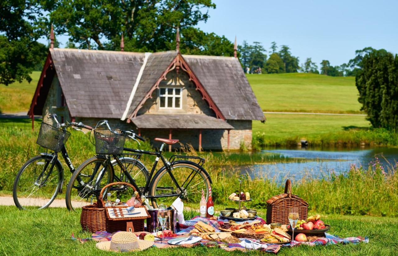 Carton House A Fairmont Managed Hotel Maynooth Extérieur photo A picnic in the UK