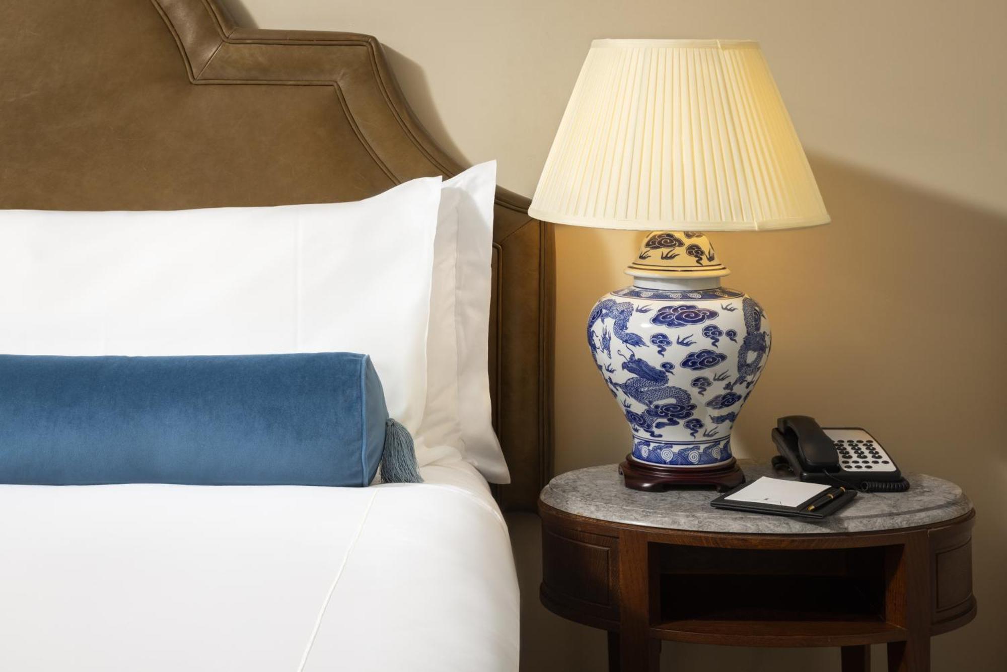 Carton House A Fairmont Managed Hotel Maynooth Extérieur photo A lampshade